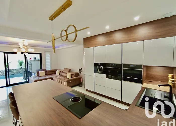 Maison De - Les Grands Buffets