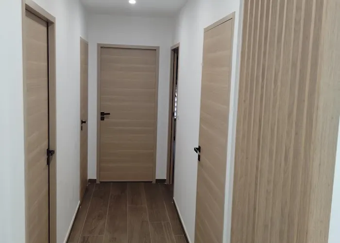 Maison De - Les Grands Buffets